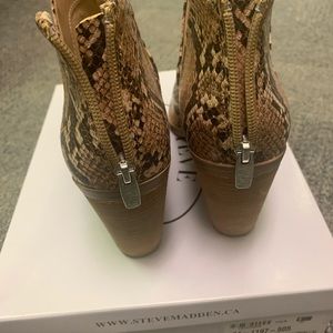 Steve Madden booties